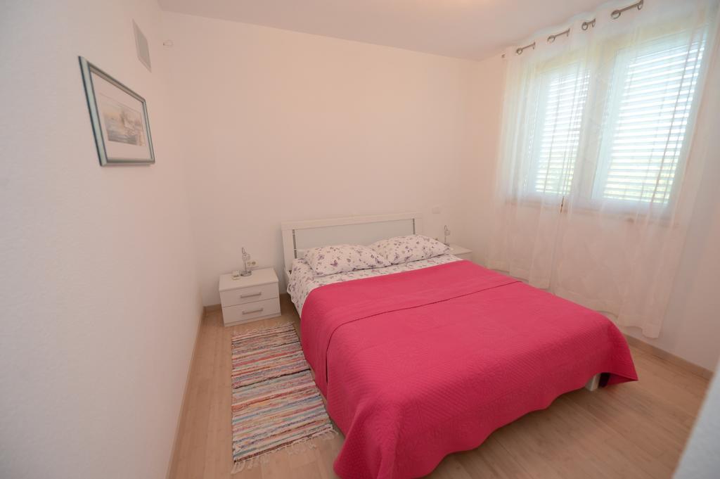 Apartment Mara Petrčane Oda fotoğraf
