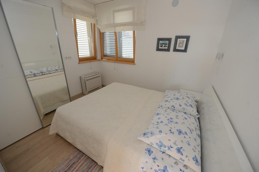 Apartment Mara Petrčane Oda fotoğraf